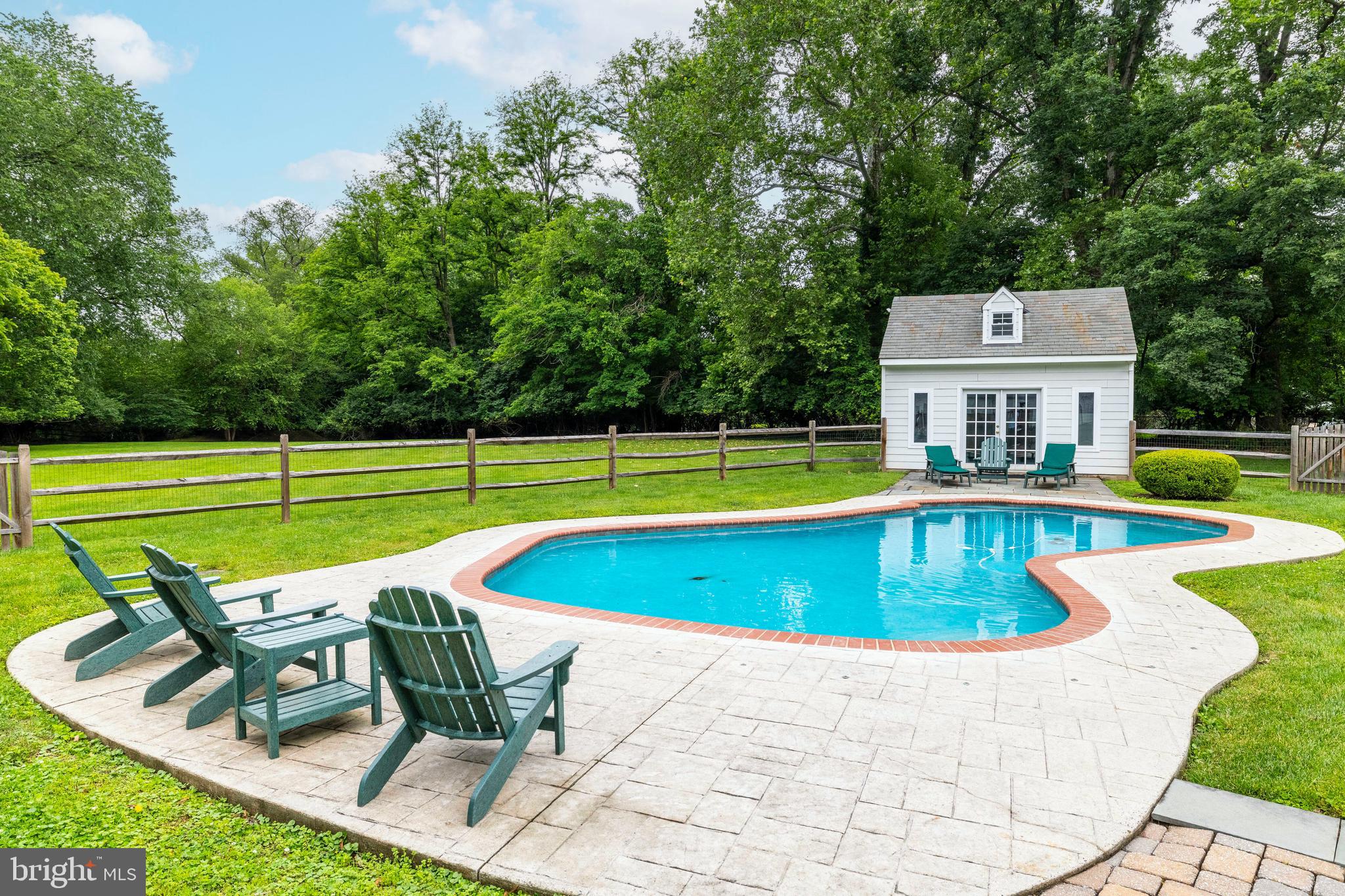 107 E MILL ROAD