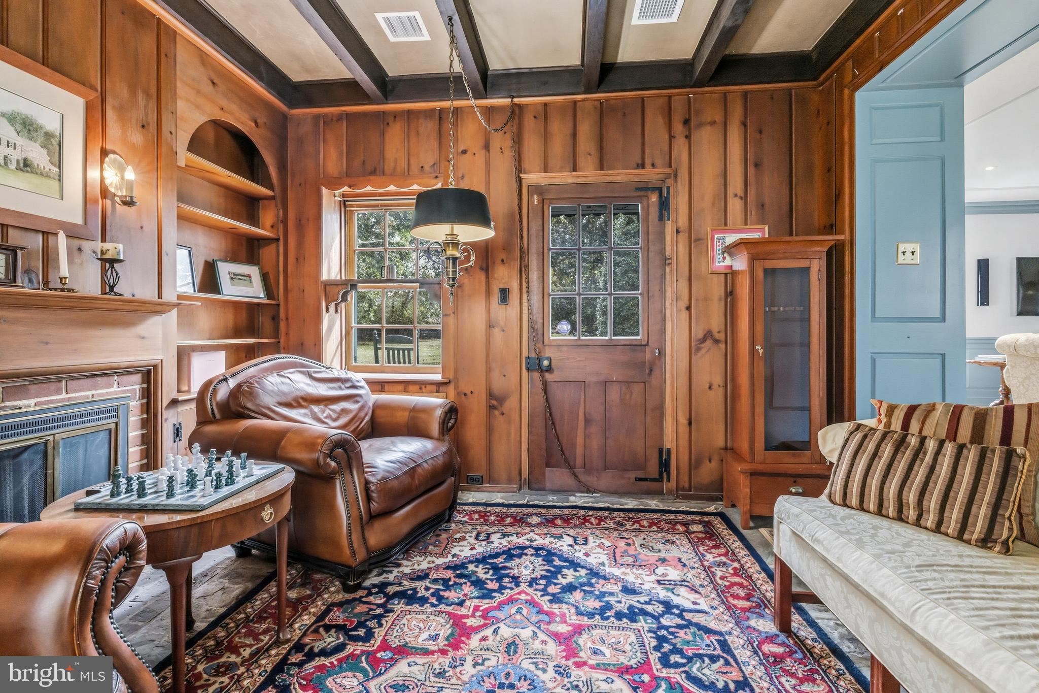 107 E MILL ROAD