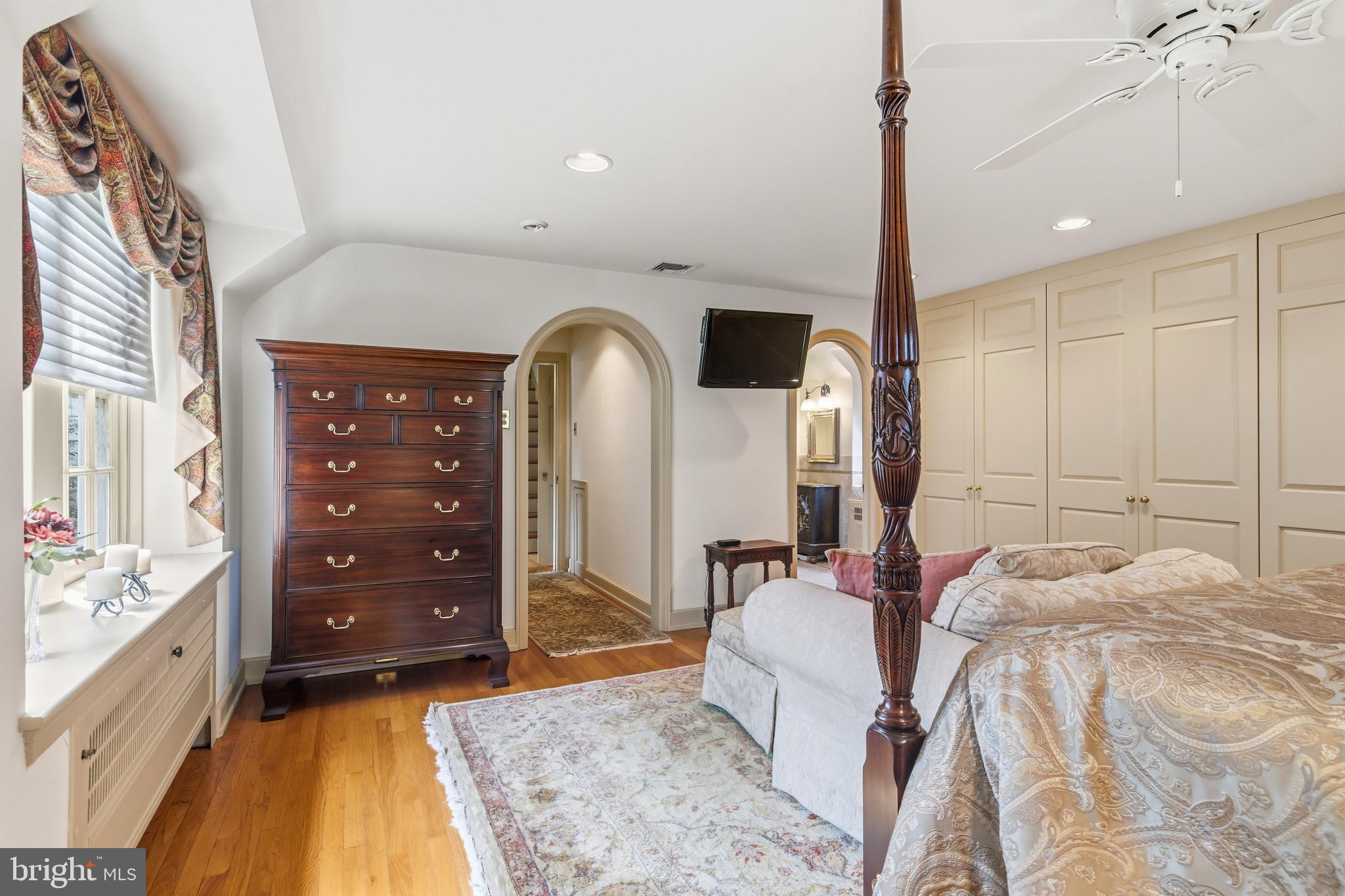 107 E MILL ROAD