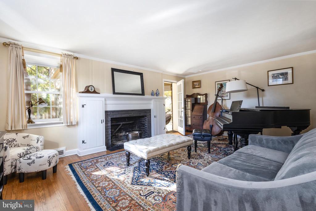 516 BEAVER ROAD