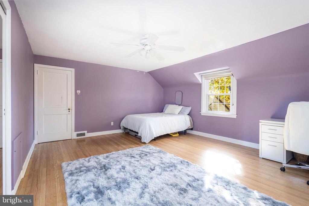 516 BEAVER ROAD