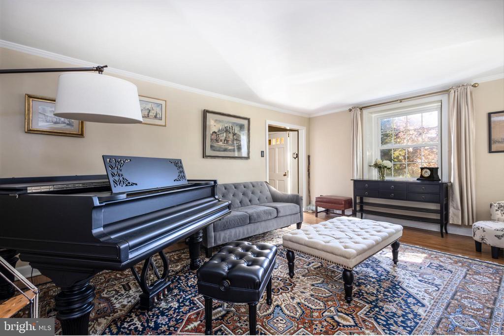 516 BEAVER ROAD