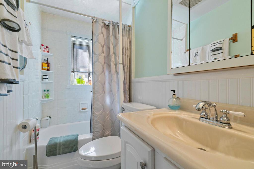 8312 JENKINTOWN ROAD