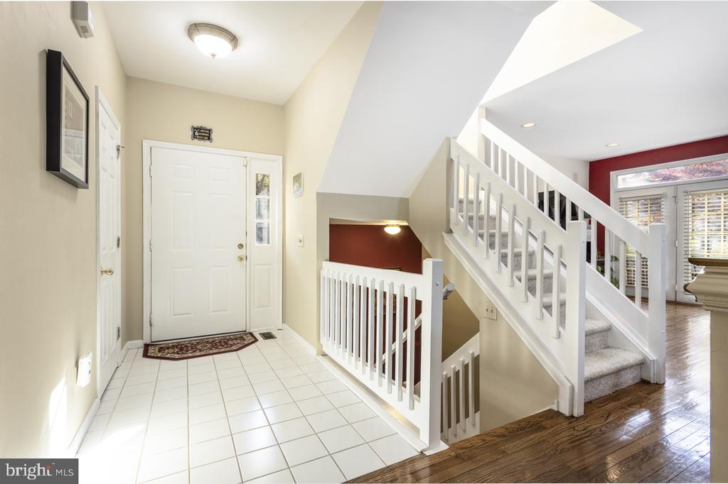 7 PLUM COURT