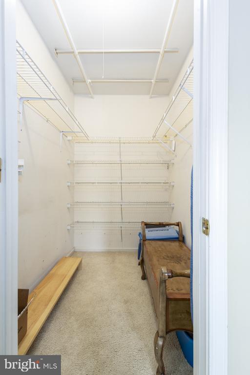 7 PLUM COURT