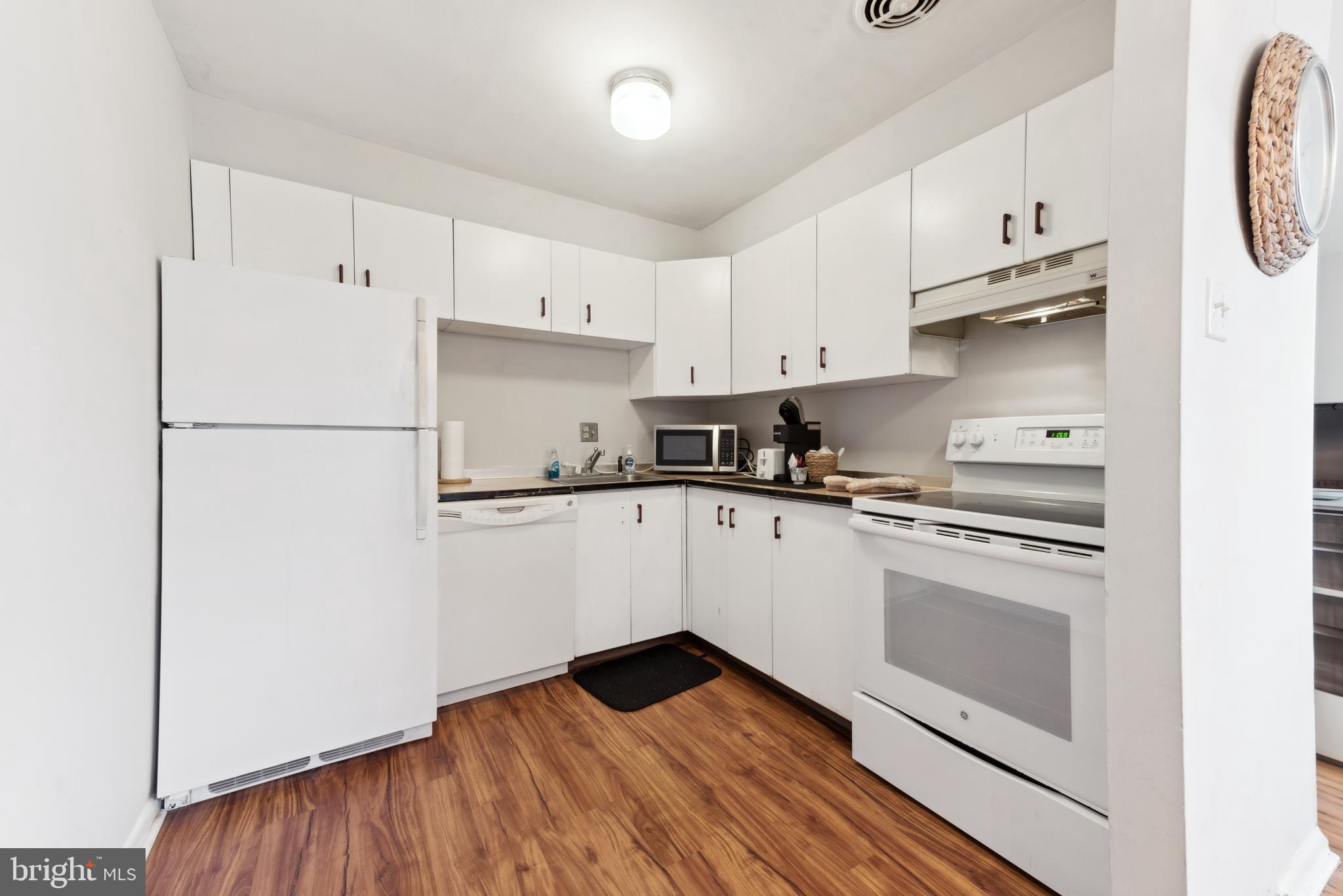 1334 MONTGOMERY AVENUE D3