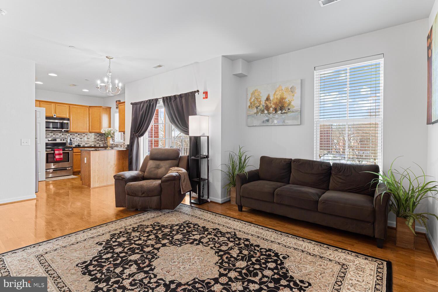 1000 DEKALB STREET 4