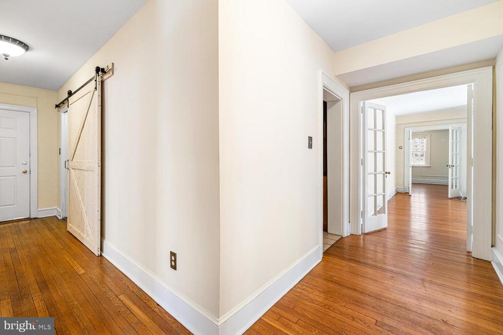415 CITY AVENUE J-2