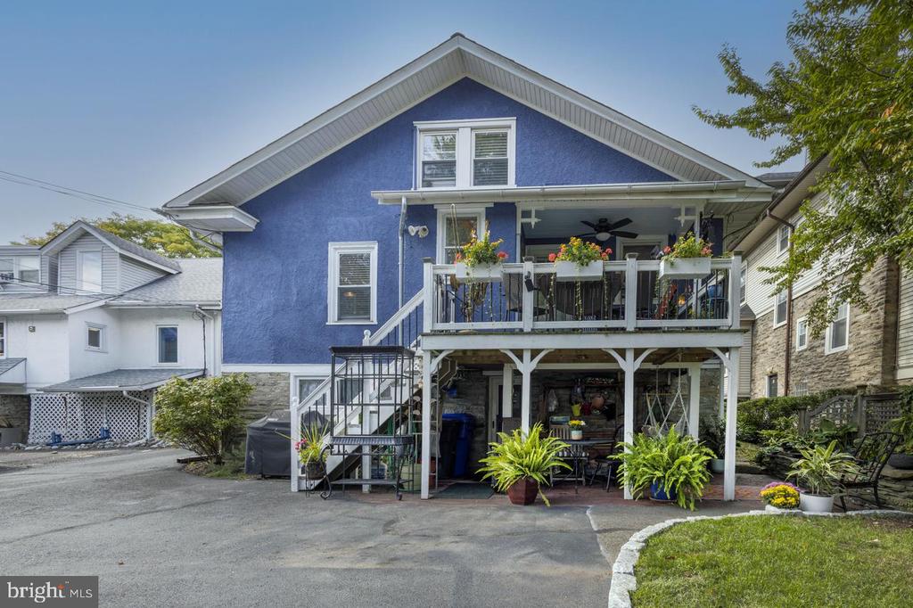 221 S EASTON ROAD