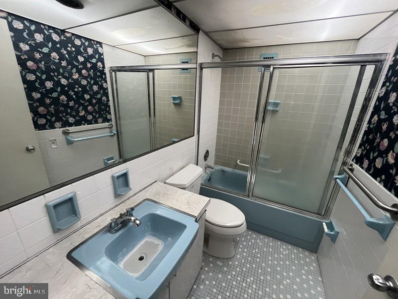 1001 CITY AVENUE E-404