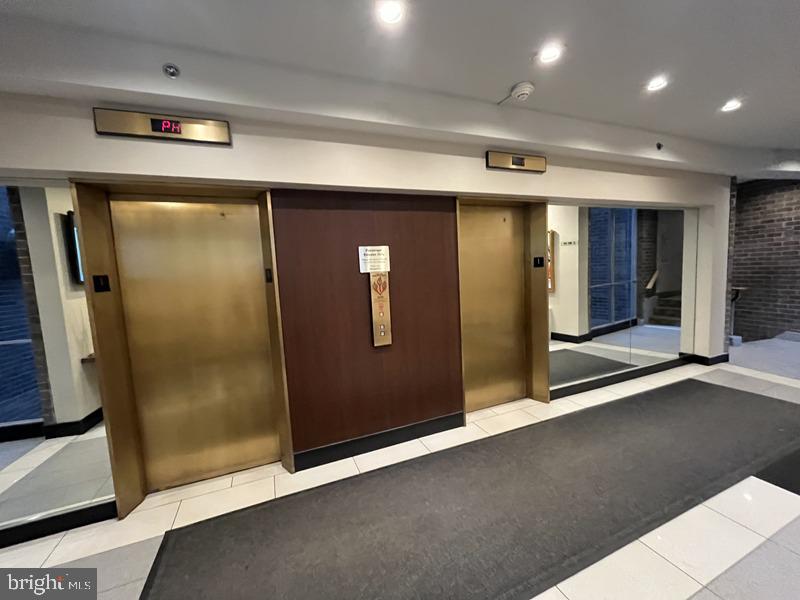 1001 CITY AVENUE E-404