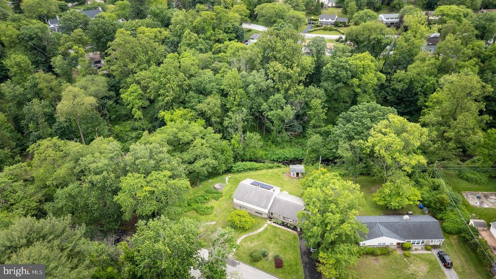 1030 ROCK CREEK DRIVE