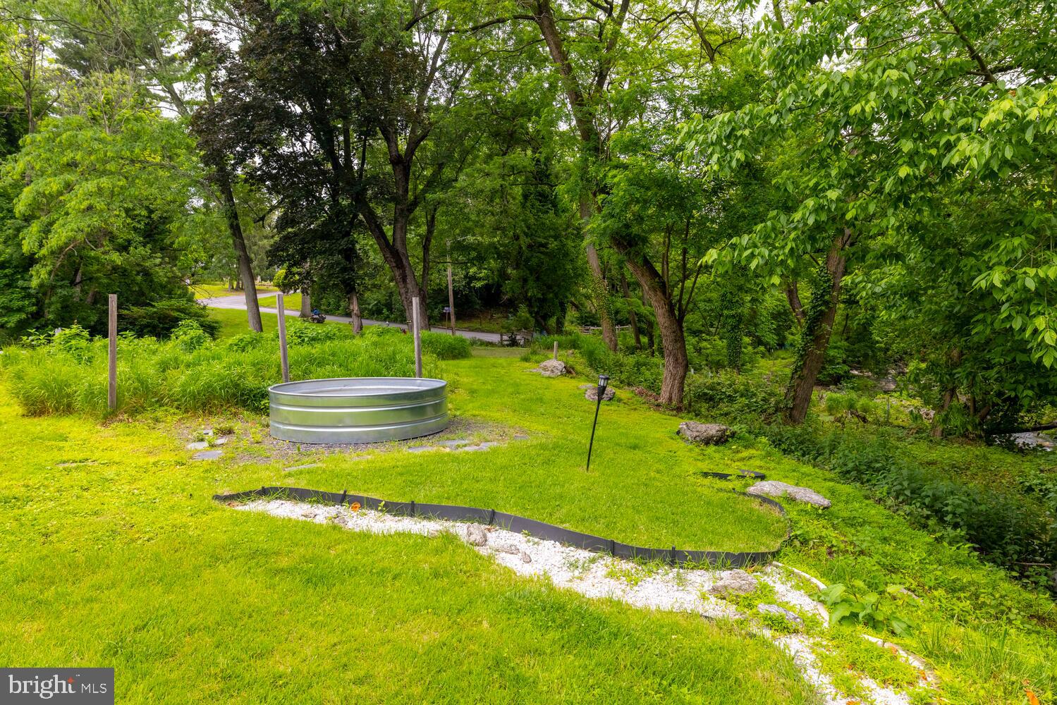 1030 ROCK CREEK DRIVE