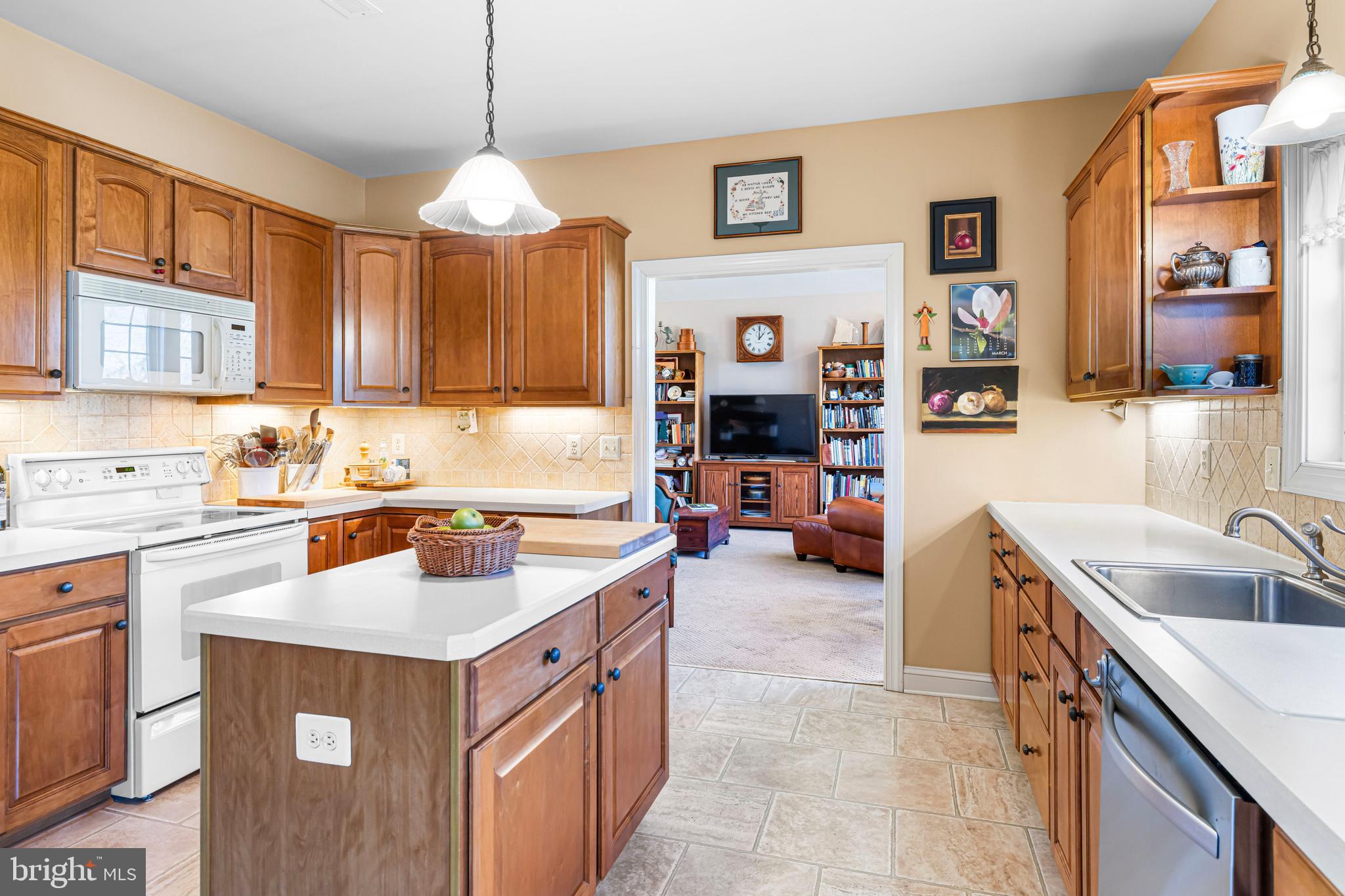 675 FOREST CREEK DRIVE