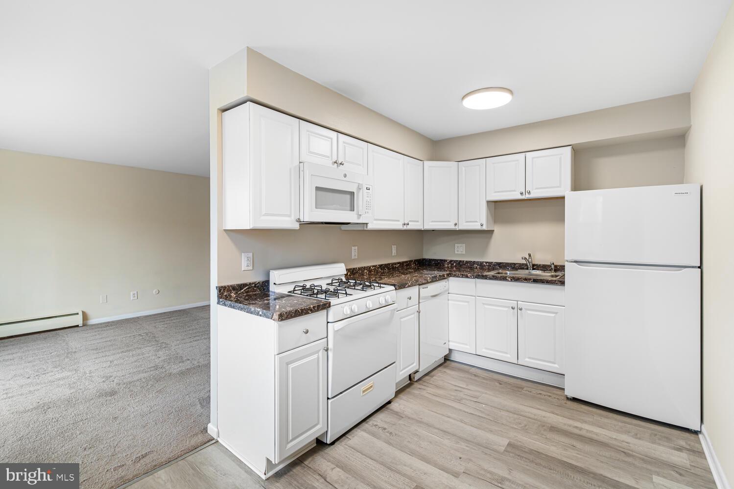 1600 CHURCH ROAD D205