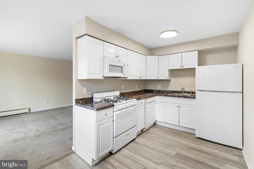 1600 CHURCH ROAD D205