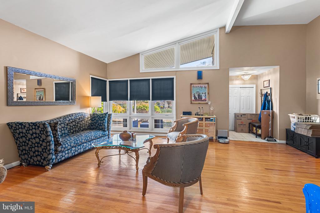8308 COBDEN ROAD