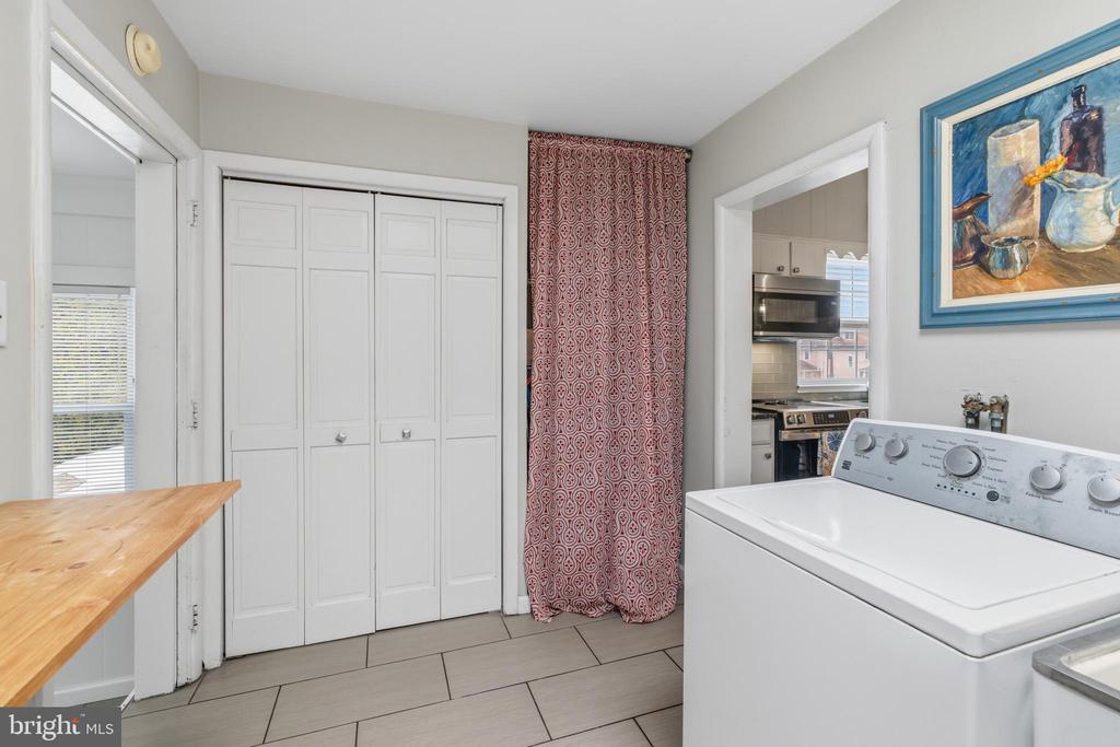 11 FRANKLIN AVENUE