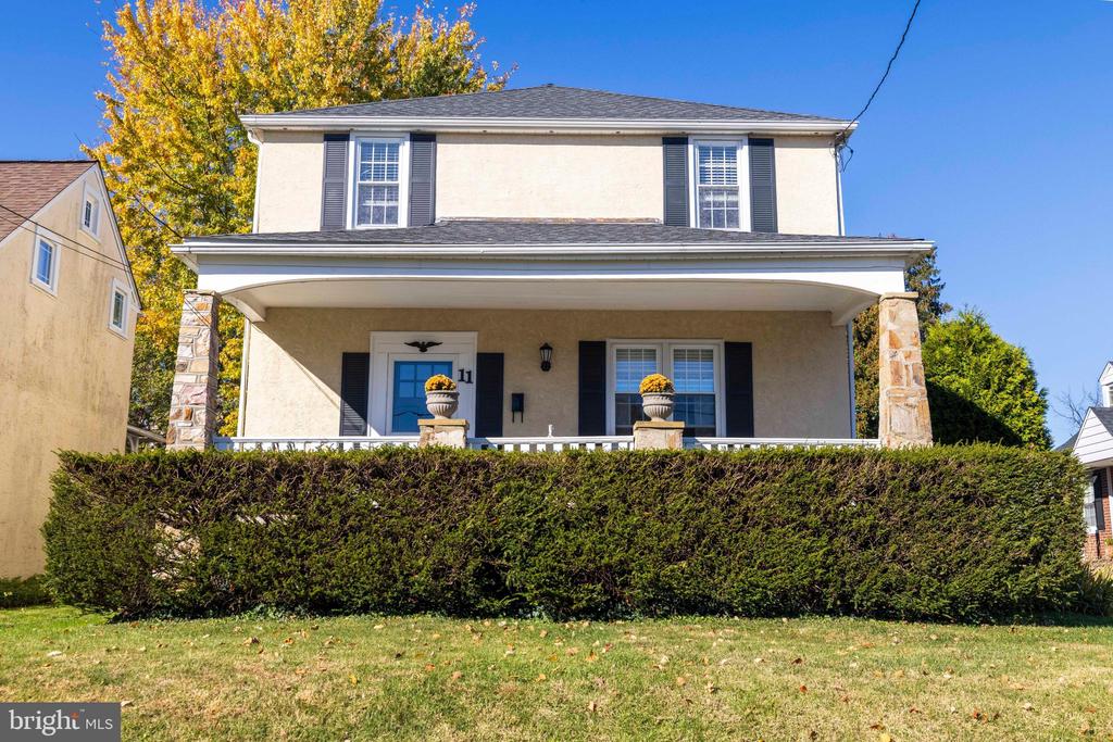 11 FRANKLIN AVENUE