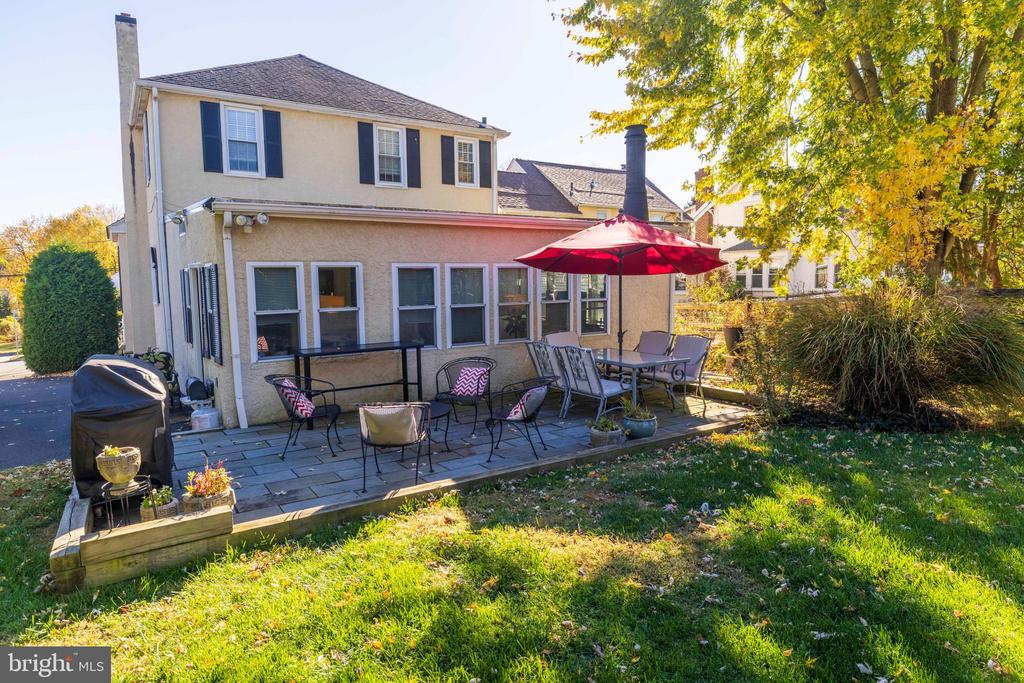 11 FRANKLIN AVENUE