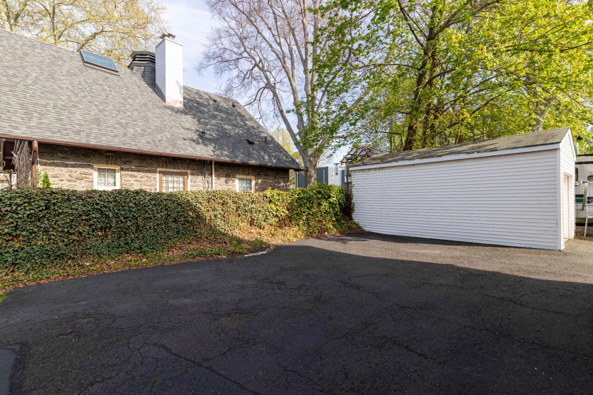 140 HARRISON AVENUE