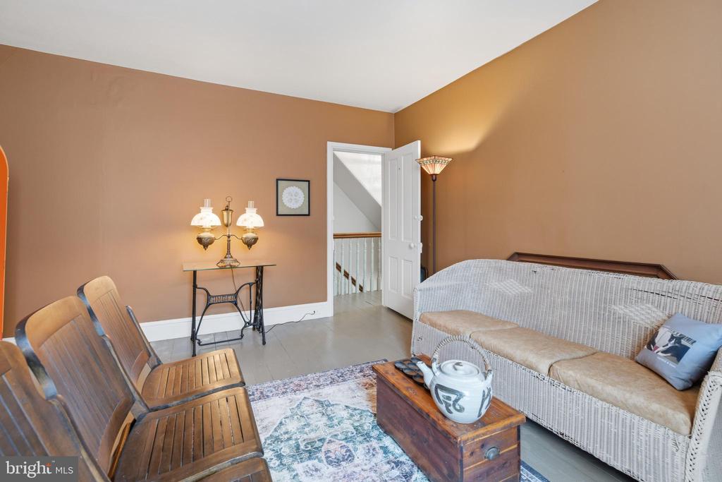 1268 ASHBOURNE ROAD
