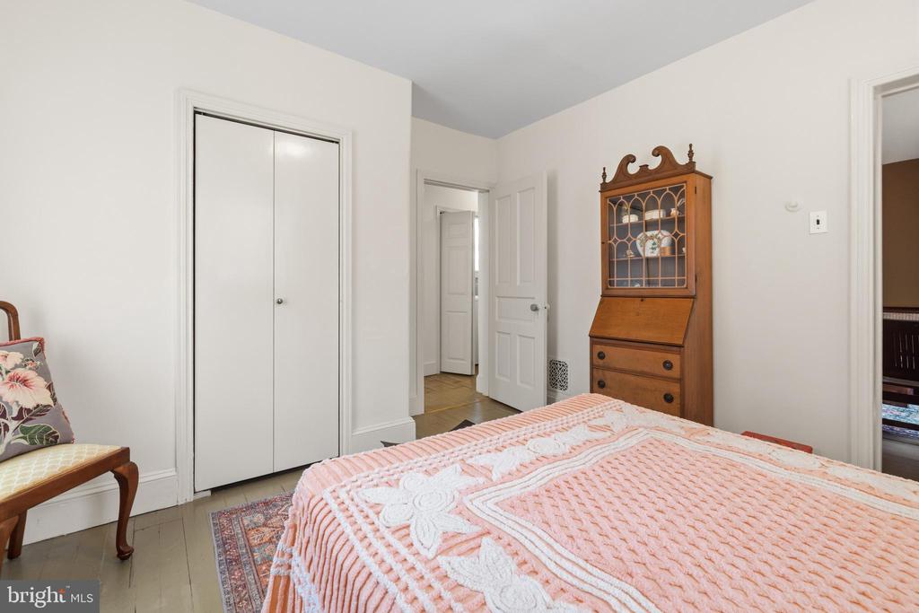 1268 ASHBOURNE ROAD