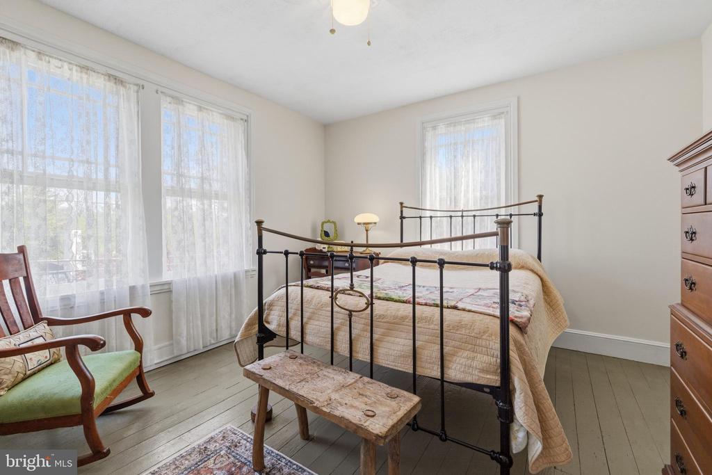 1268 ASHBOURNE ROAD