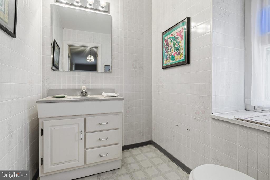 1268 ASHBOURNE ROAD
