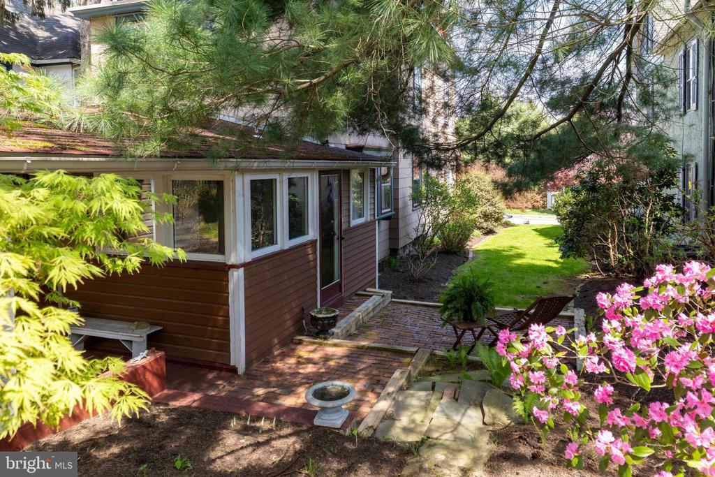 1268 ASHBOURNE ROAD
