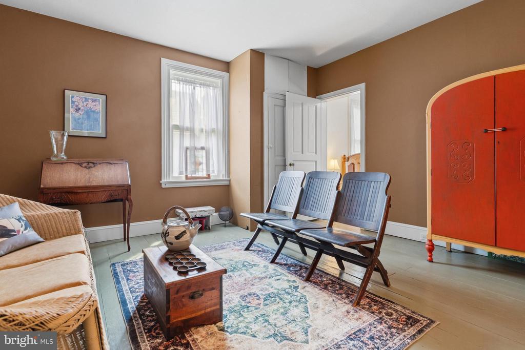 1268 ASHBOURNE ROAD