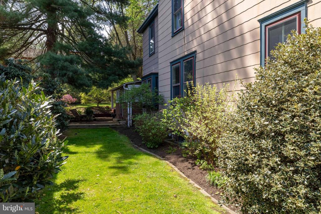 1268 ASHBOURNE ROAD