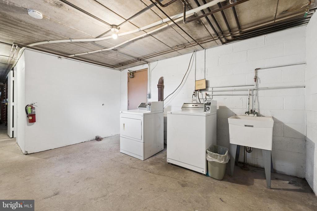 1334 MONTGOMERY AVENUE D4