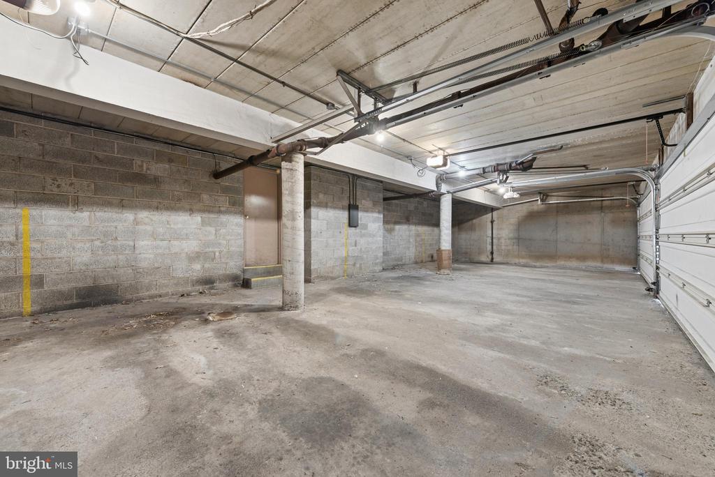 1334 MONTGOMERY AVENUE D4