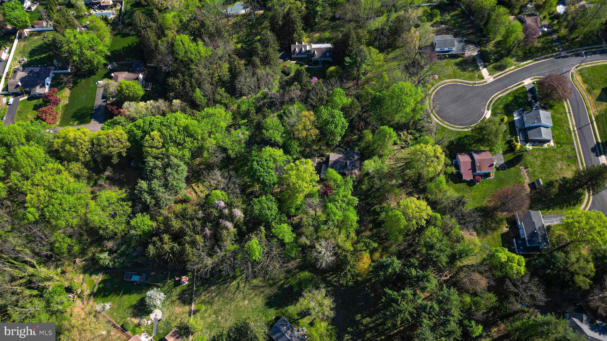 404 PHEASANT DRIVE