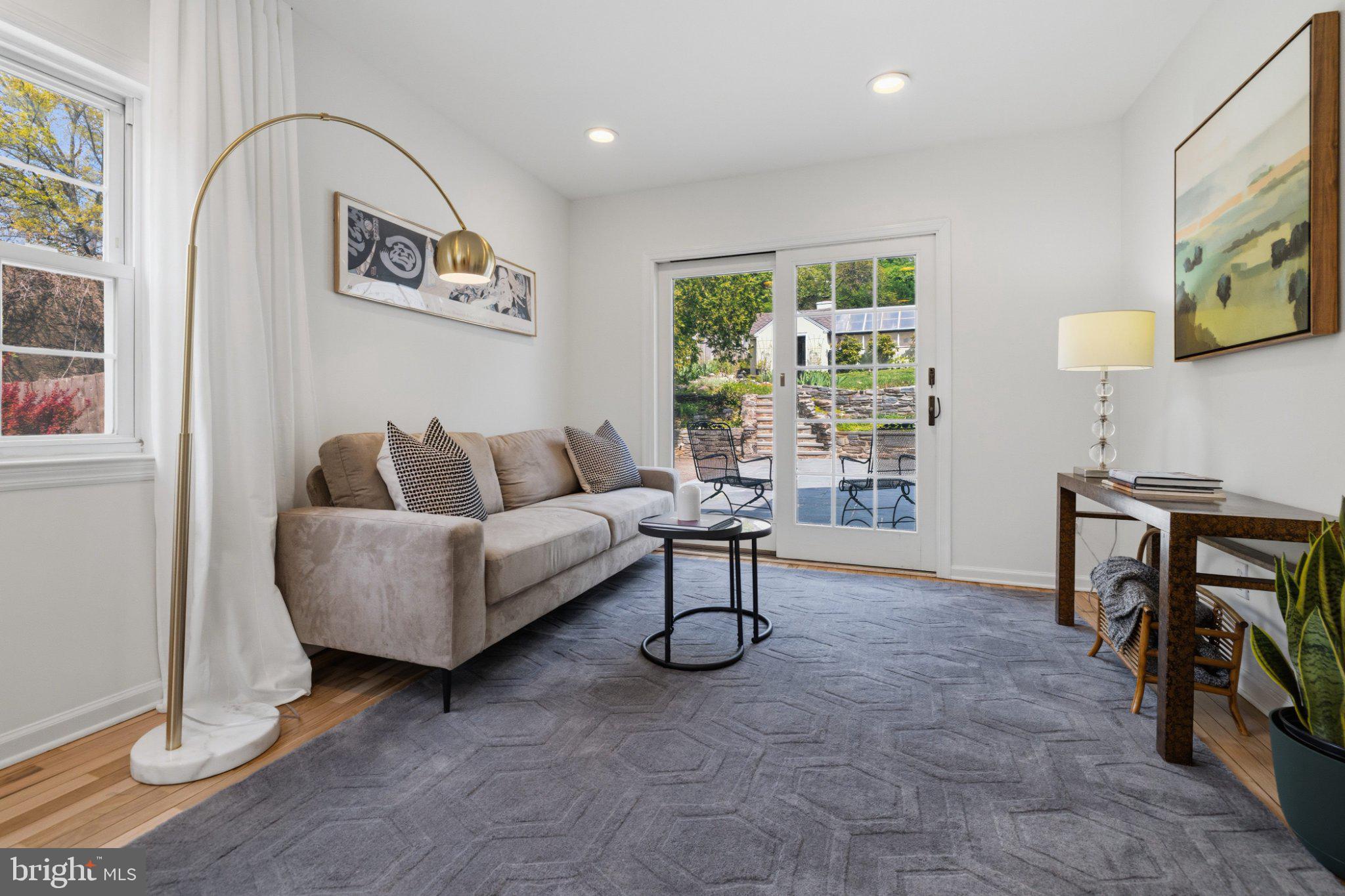805 ROCK LANE