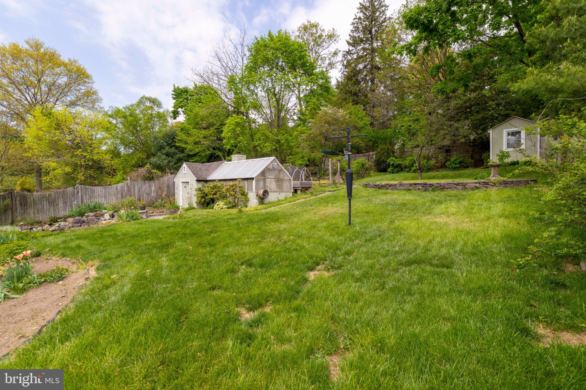 805 ROCK LANE