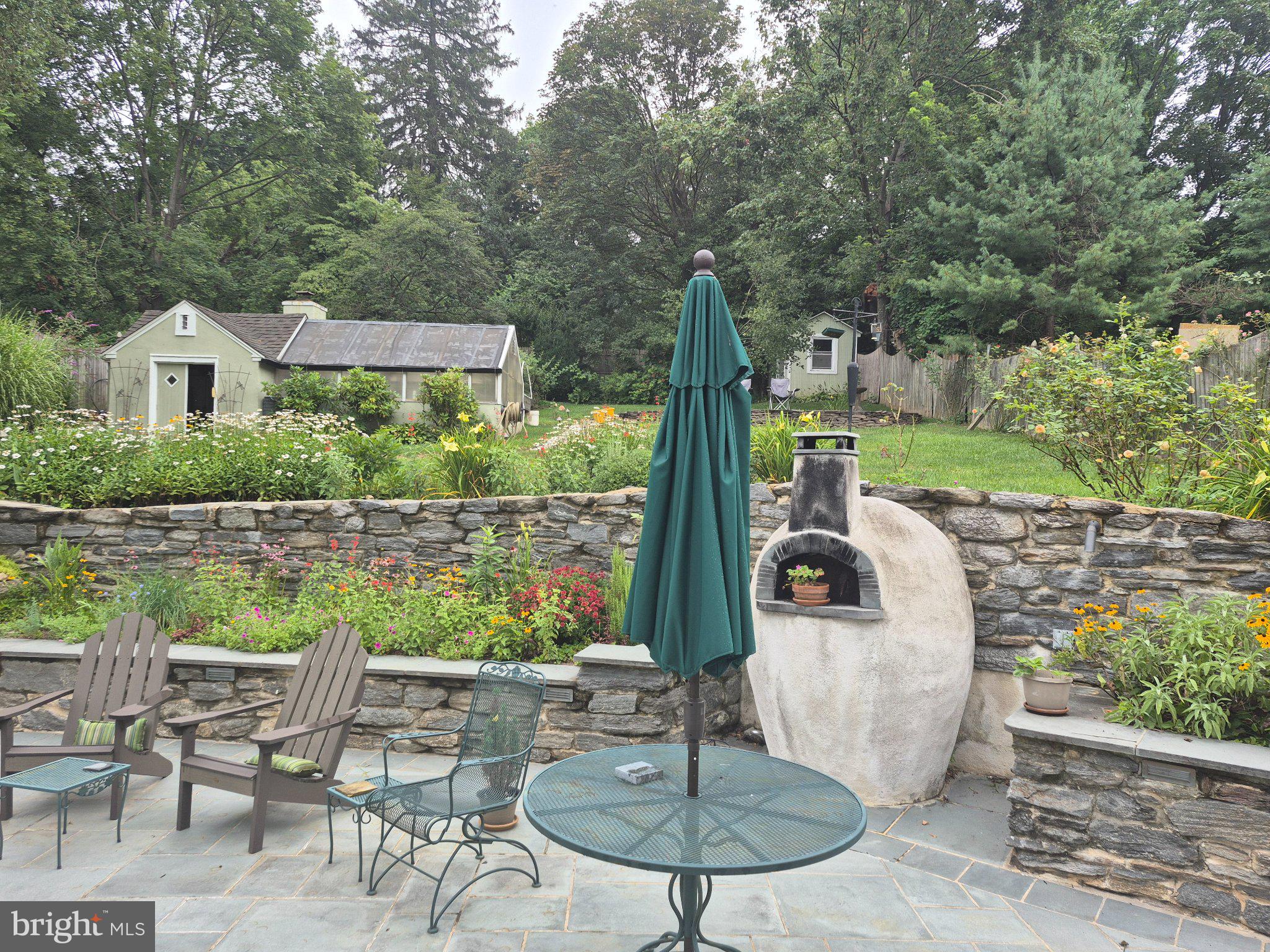805 ROCK LANE