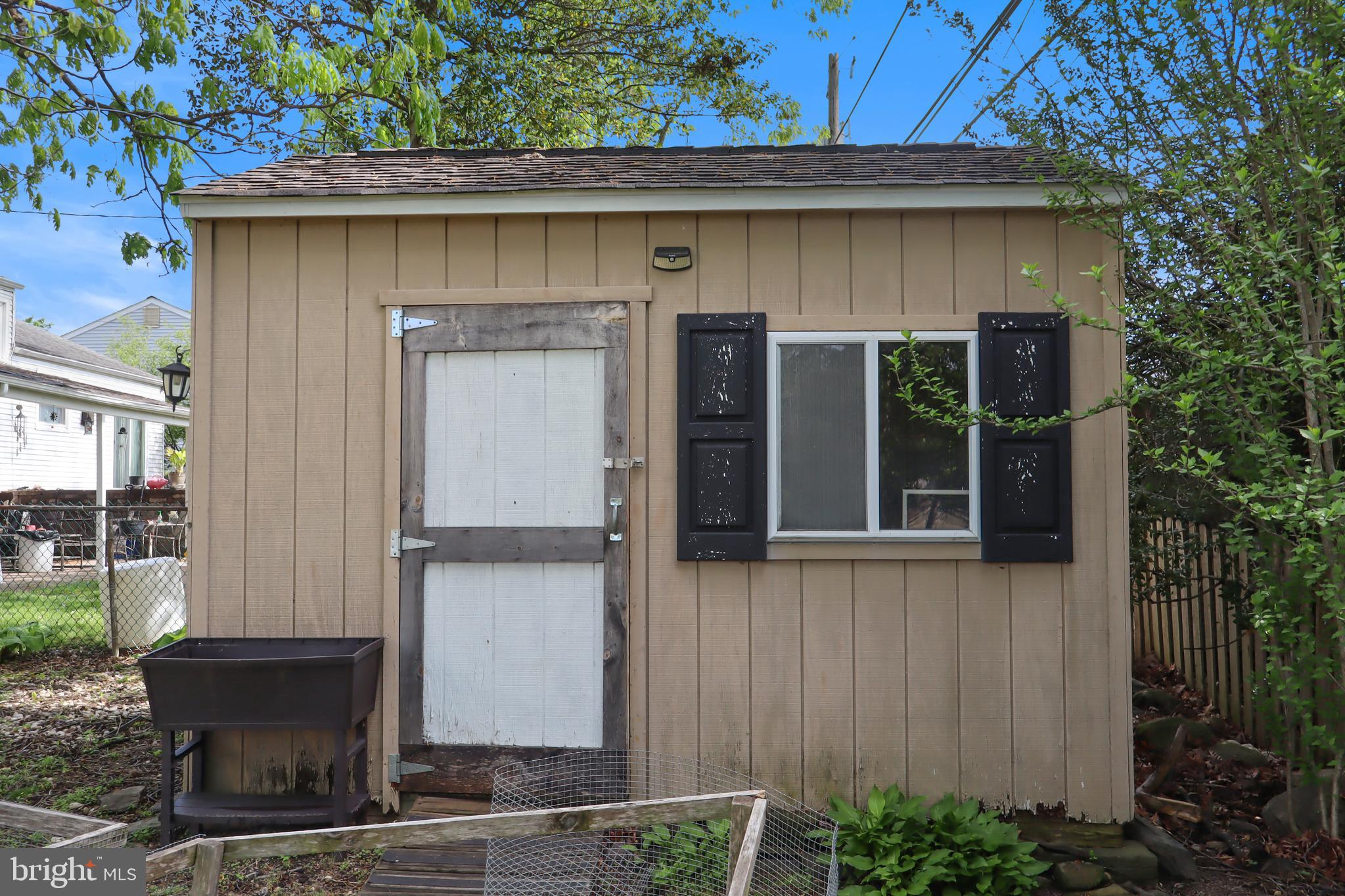 1317 FITZWATERTOWN ROAD