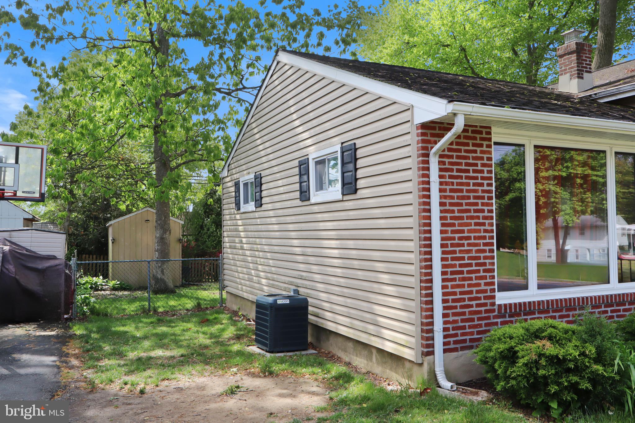 1317 FITZWATERTOWN ROAD