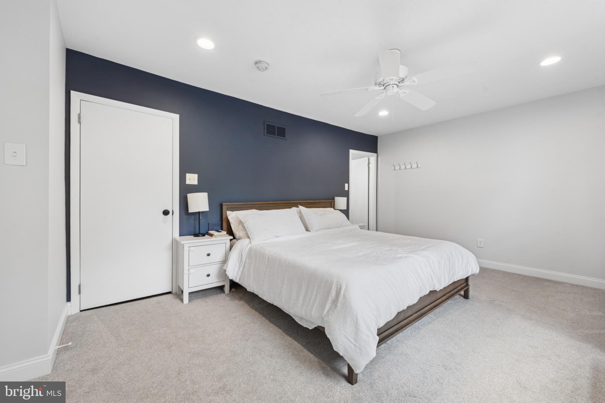 2140 ASH LANE