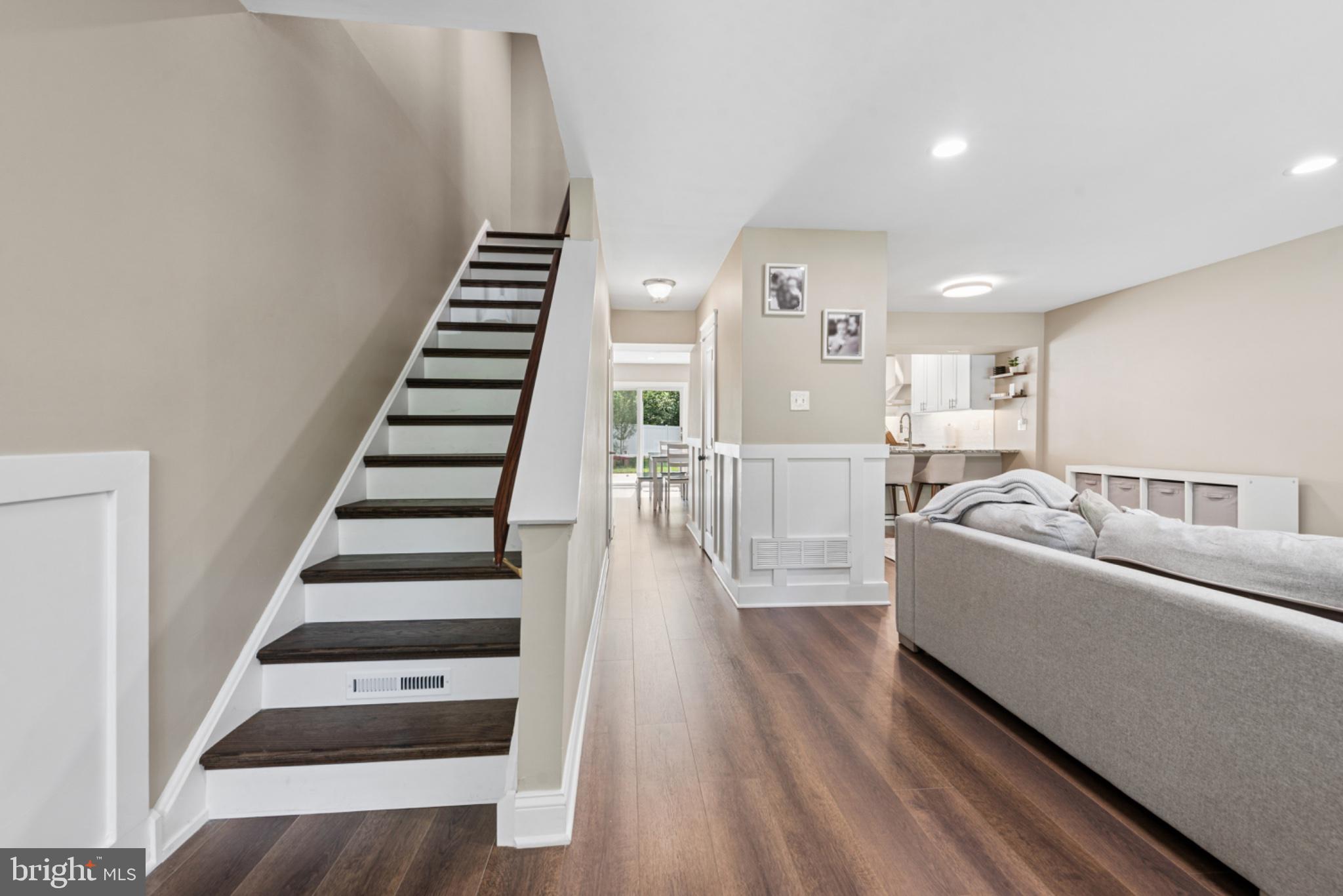 2140 ASH LANE