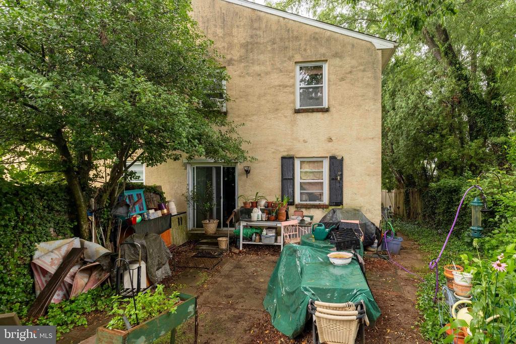 805 CAMPBELL