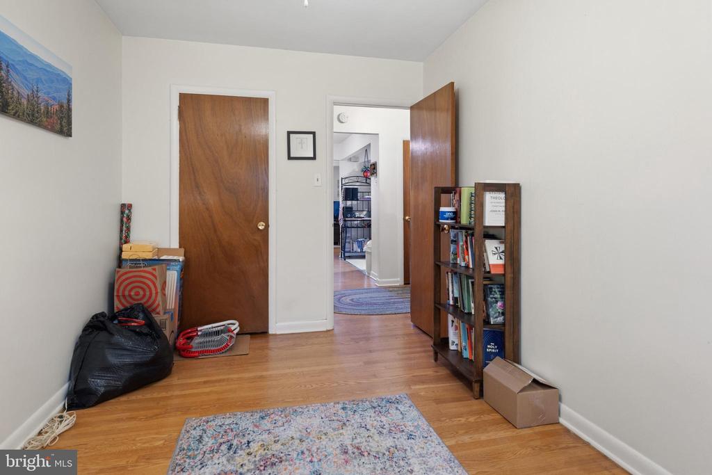 805 CAMPBELL