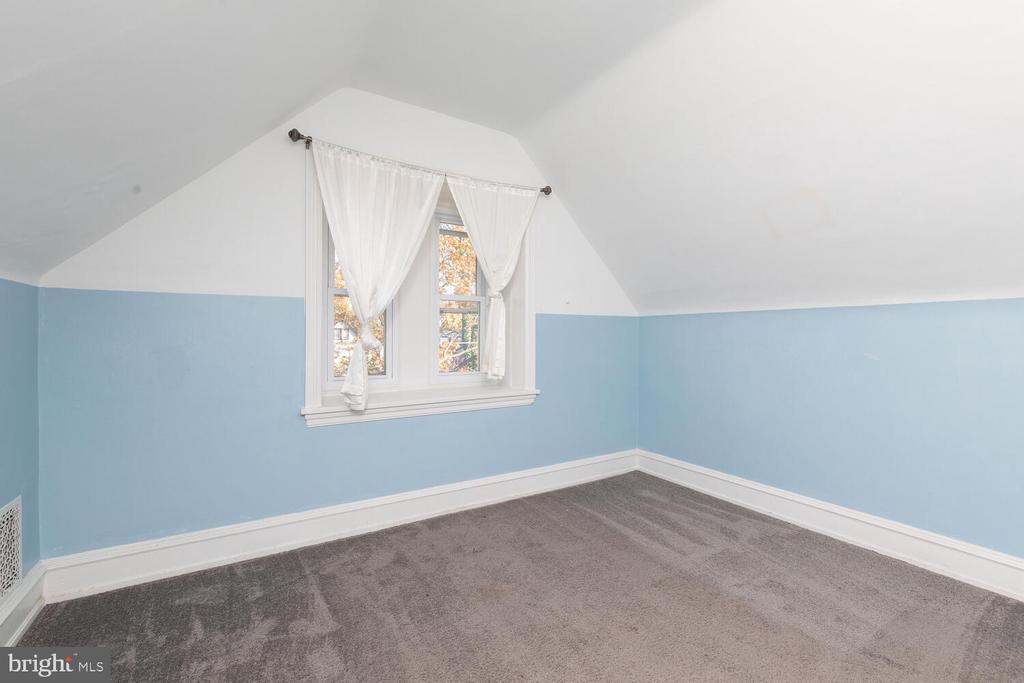 112 BRYN MAWR AVENUE