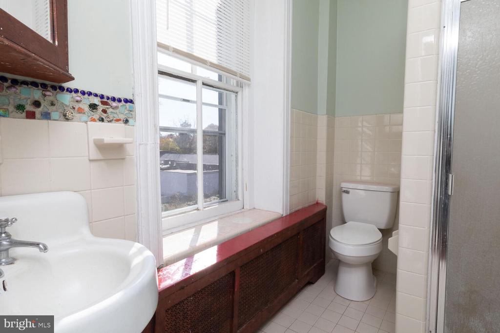 112 BRYN MAWR AVENUE