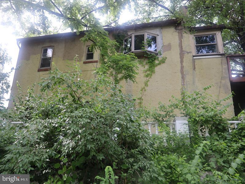 705 FLINT HILL ROAD