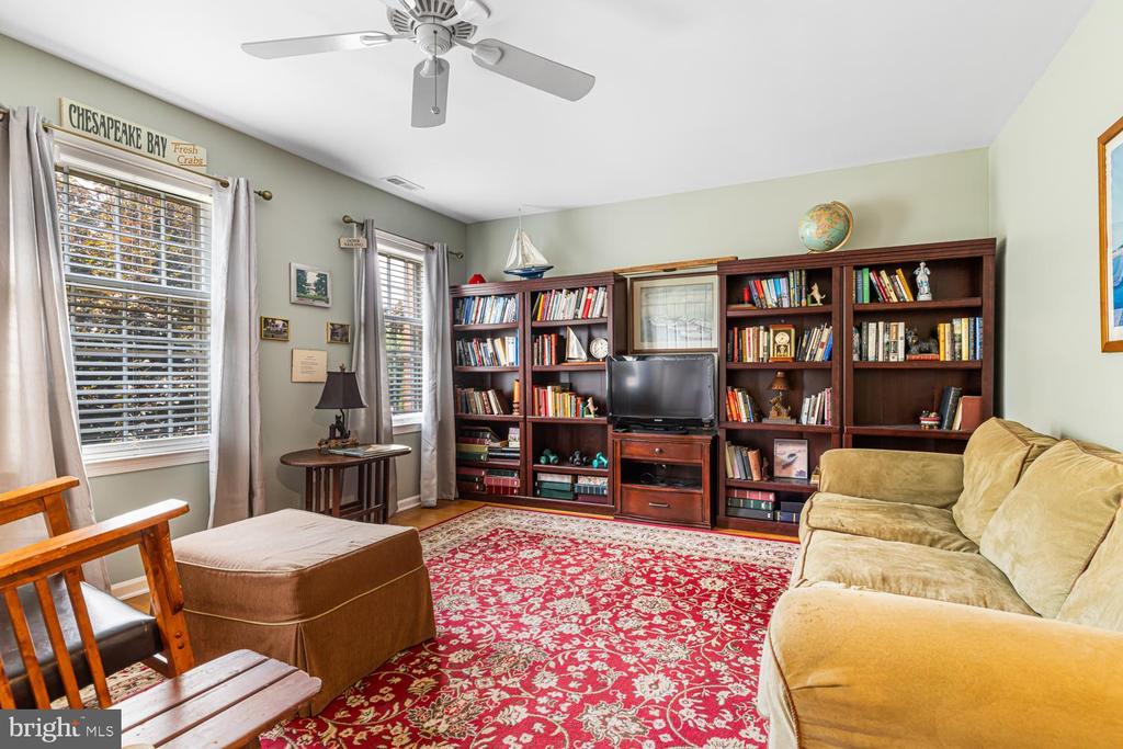 1101 QUINARD COURT