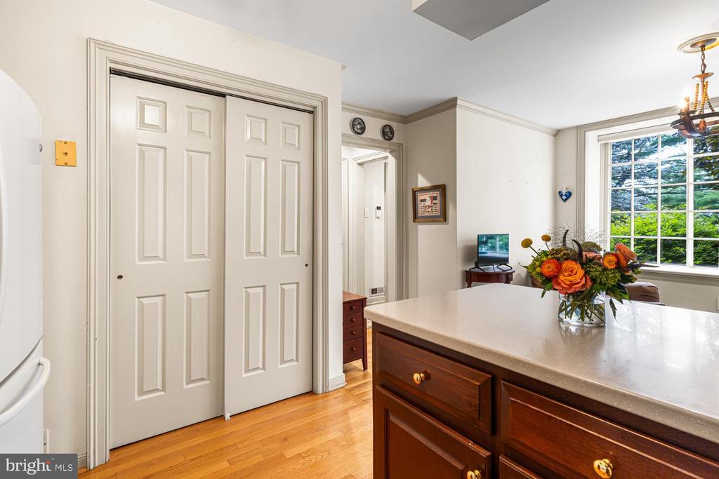 1101 QUINARD COURT
