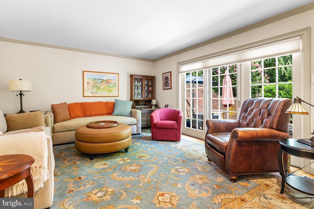 1101 QUINARD COURT